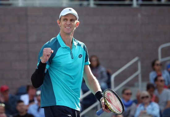 Kevin Anderson comemora vitória na 3ª rodada (Jerry Lai - 1.set.2017/USA Today Sports)